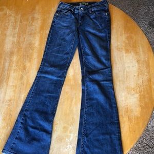 Women’s Levi’s Flare Cut Jeans
